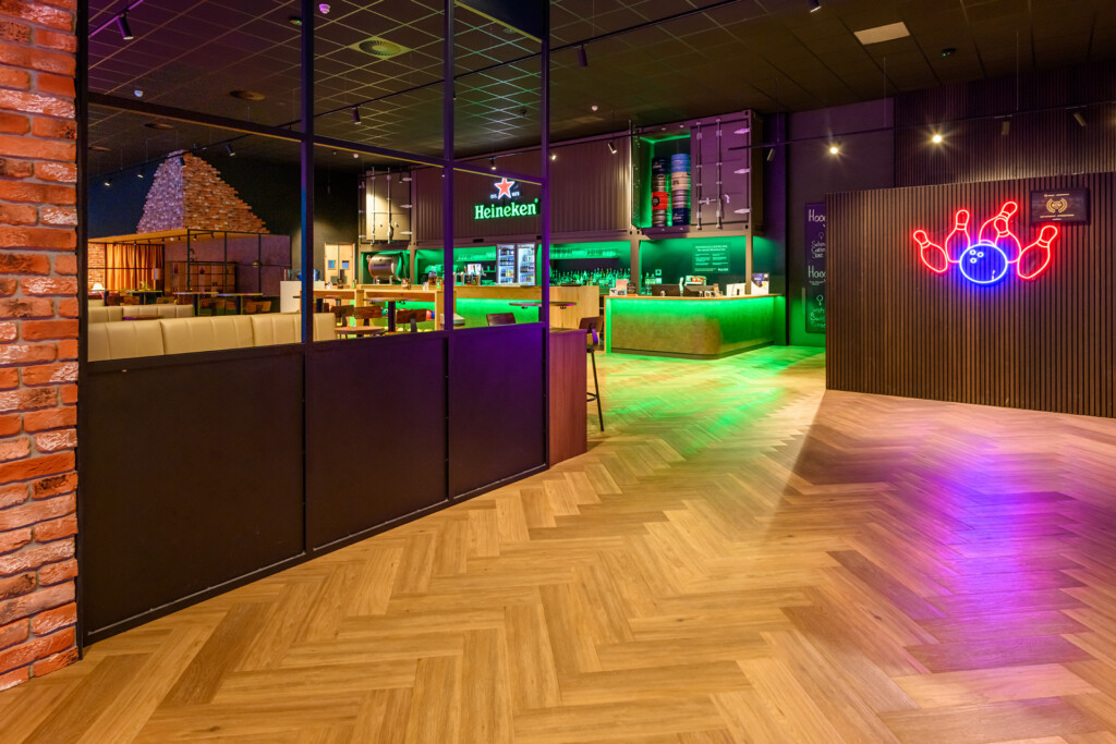 REN10-BowlingbaanMaxx-8315-HDR